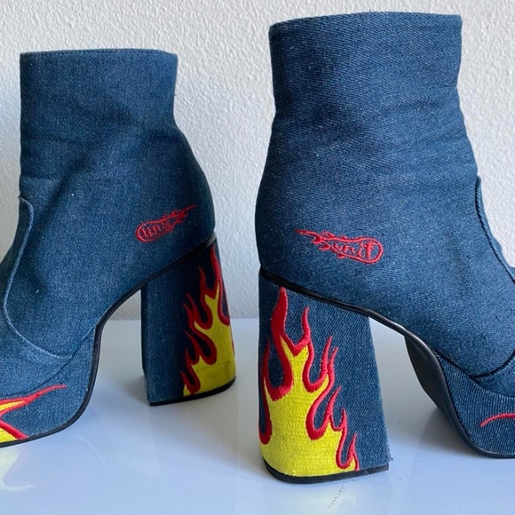 ❌SOLD❌UNIF Stax Denim Flame Platform Boots - Picture 1 of 7